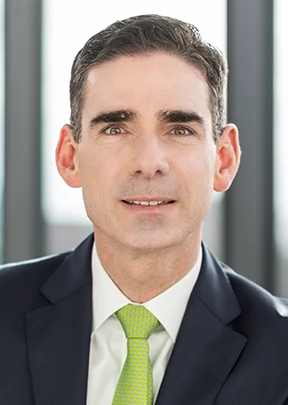 Matthias Magnor, Vorstandsvorsitzender der BLG-Gruppe zum gemeinsamen Engagement mit Werder Bremen gegen Rassismus